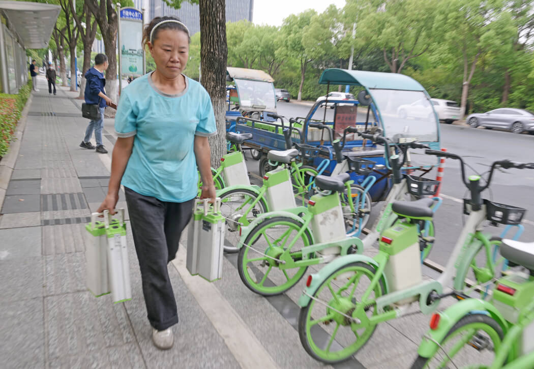 追著(zhù)星光與晨光，守護城市通行“最后一公里”1